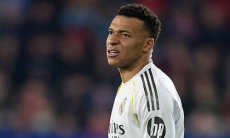 Луиш Фигу высказался о «жертве» Килиана Мбаппе