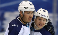 «Всё было сделано для зрелища». Эксперт объяснил яркий матч «Барыса»