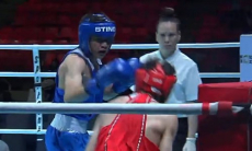 Казахстанский боксёр удосрочил соперника на международном турнире. Видео