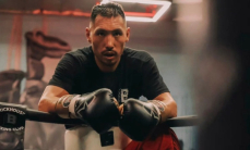 Федерация профи-бокса РК отреагировала на лишение титула Жанибека Алимханулы