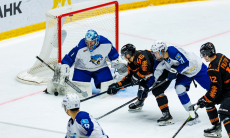 «Шансов не дал». Названы творцы второй подряд разгромной победы «Барыса» в КХЛ