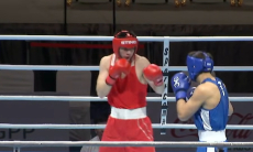 Казахстанский боксёр победил узбекистанца на историческом турнире в Таиланде