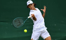 Два сета решили судьбу матча казахстанца за полуфинал международного турнира 