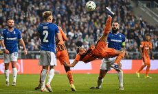 Гол через себя украсил матч «Шахтера» в 1/8 финала Лиги Конференций. Видео