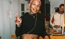 Сестра Флойда Мэйвезера дебютирует в профи-боксе