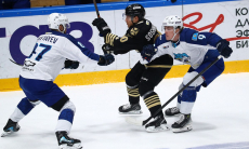 «Доигрывает очередной проваленный сезон». Оценена серия «Барыса» против дальневосточных команд в КХЛ