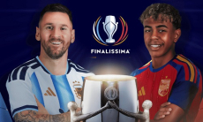 УЕФА объявил решение по чемпионскому матчу Аргентина — Испания