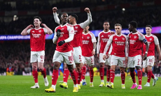 «Арсенал» победил «Байер» и вышел в четвертьфинал Лиги Чемпионов