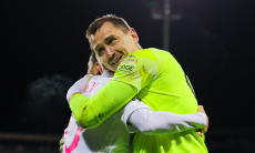 Футболист сборной Казахстана привёл лидера зарубежной лиги к уверенной победе