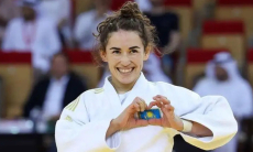 Абиба Абужакынова объявила о замужестве и показала жениха. Фото