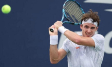 Казахстанский теннисист проиграл главному фавориту турнира в Испании