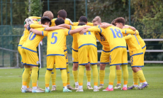 Футбольная сборная Казахстана проиграла в матче с тремя голами