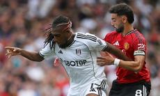 Футболиста клуба АПЛ взяли в заложники. Подробности