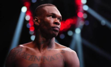 Прямая трансляция турнира UFC Fight Night 271 с главным боем Адесанья — Пайфер