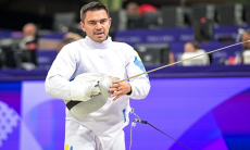 Казахстанский шпажист за день победил двух олимпийских чемпионов и вышел в финал