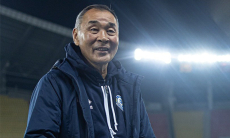 Байсуфинов нашел путь к успеху против Коморских островов