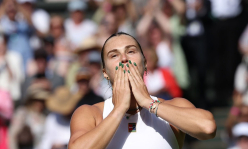 Арина Соболенко представила нового члена своей команды. Фото