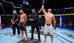 Дияр Нургожай спас карьеру в UFC. Находился на грани поражения, но перебил Рафаэла Тобиаса в настоящей рубке