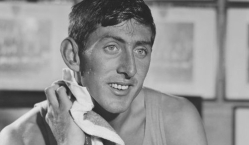 Умер легендарный олимпийский чемпион