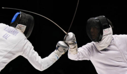 Казахстанский шпажист победил двукратного олимпийского чемпиона