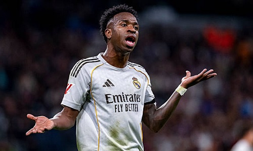 «Реал» всухую проиграл дома и отстал от «Барселоны»