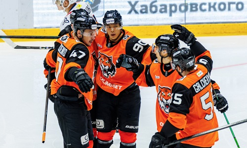Конкуренты «Барыса» провели очередные матчи в КХЛ