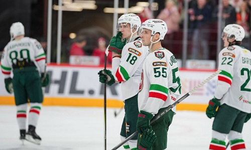 Топ-клуб КХЛ из конференции «Барыса» потерпел четвертое поражение в пяти матчах