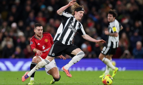 Неожиданно закончился матч «Манчестер Юнайтед» в АПЛ с удалением и пенальти