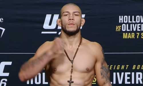 Боец с 14-ю победами прошёл взвешивание перед поединком с казахстанцем в UFC