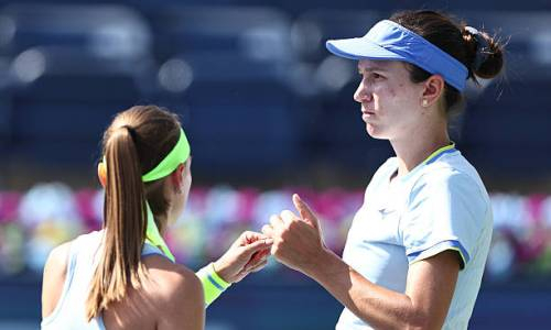 Александра Крунич, Анна Данилина