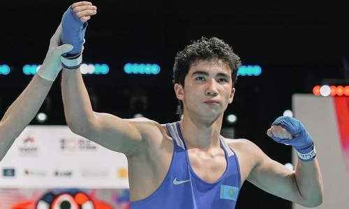 Казахстанские боксеры разгромили соперников на турнире в Бангкоке