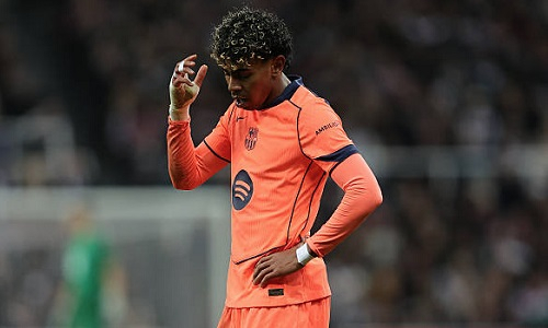 Пенальти на 96-й минуте решил исход матча «Барселоны» в плей-офф Лиги Чемпионов