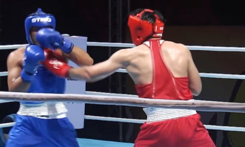 Казахстанский боксёр добился доминирующей победы и вышел в финал