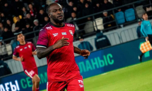 Фоторепортаж с матча Премьер-Лиги «Кайсар» — «Астана» 0:0