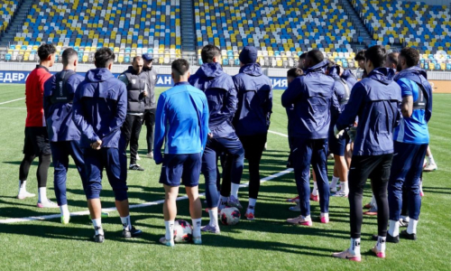 «Парковать автобус не станет». В России спрогнозировали последний матч второго тура КПЛ