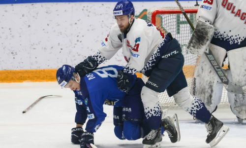 Три шайбы решили исход полуфинального матча чемпионата Казахстана