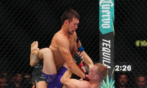 Гэрри припомнили поражение от Рахмонова перед боем с Махачевым в UFC