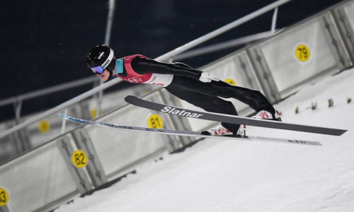 Казахстан завоевал еще три медали на турнире по прыжкам с трамплина в Польше