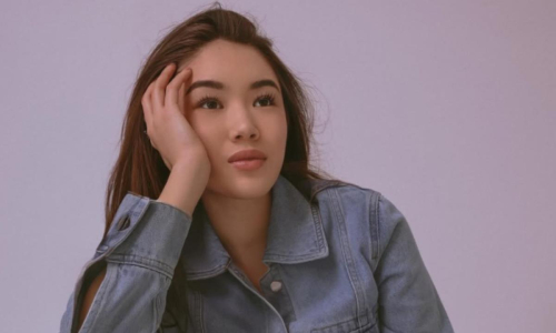 «Люблю». Дочь Самата Смакова обратилась к футболисту «Кайрата»