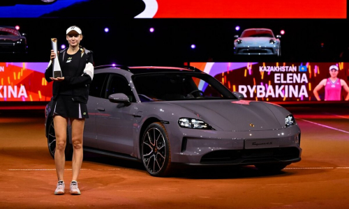 Елена Рыбакина