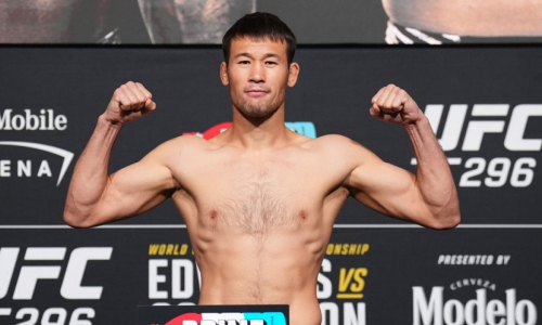 Шавкат Рахмонов попробовал себя в новом виде спорта. Видео