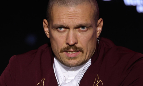 Усик назвал боксёра, который станет абсолютным чемпионом мира в 2027 году