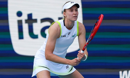 Елена Рыбакина назвала причину неудачного начала матча с топовой теннисисткой