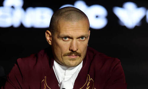 Усика обвинили в злоупотреблении властью