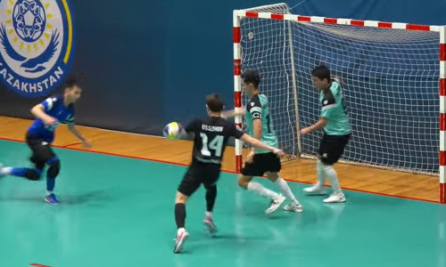 Мощный первый тайм принес уверенную победу в чемпионате Казахстана
