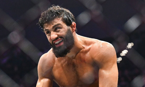 Официально объявлен титульный бой Армана Царукяна