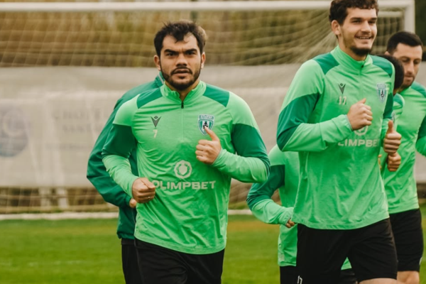 «Атырау» сменил тренера ещё до старта КПЛ и провалил межсезонье. Станет ли команда главным аутсайдером чемпионата?