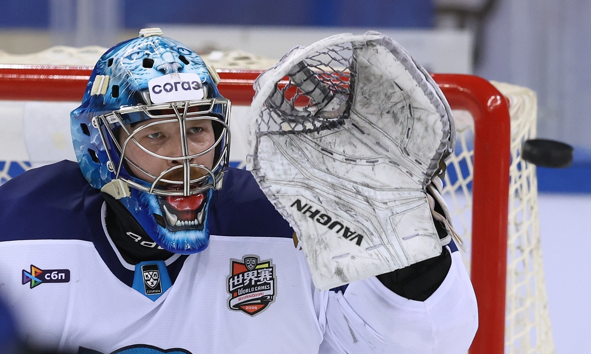 Отмечена важность для «Барыса» матча с «Адмиралом» в КХЛ