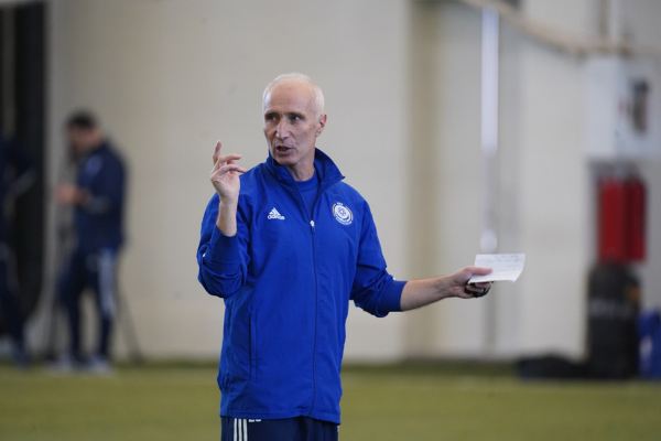 «Алтай» вернулся в КПЛ и усилился легионерами под оборонительный футбол. Хватит ли этого, чтобы не вылететь в Первую лигу?