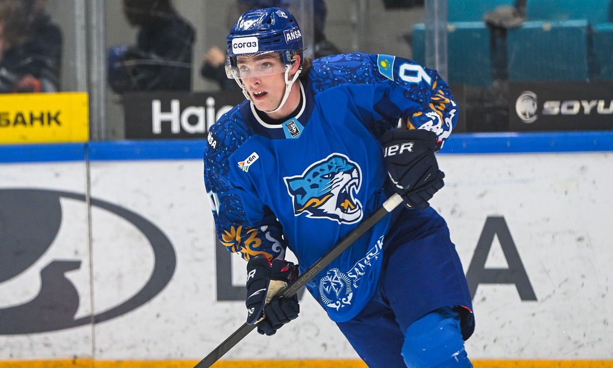 «Все здесь по-хорошему потрясло меня». Тайс Томпсон рассказал о позитиве и своем будущем в «Барысе»